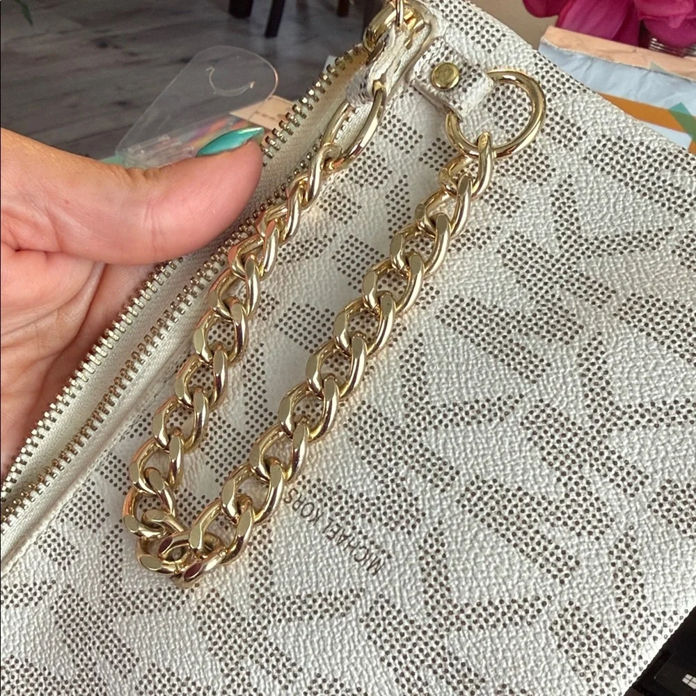 Michael Kors Cream Clutch with Gold Chain wristlet zipper pouch purse white - Picture 5 of 5